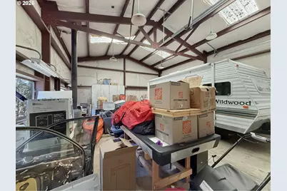 17450 Mountain Dr, Brookings, OR 97415 - Photo 41