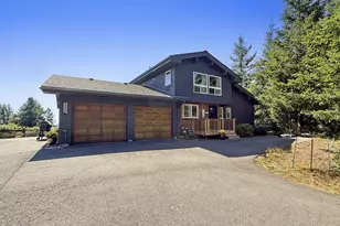 17450 Mountain Dr, Brookings, OR 97415 - Photo 3