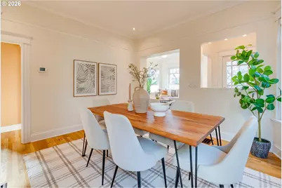 9468 N Mohawk Ave, Portland, OR 97203 - Photo 13