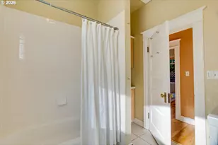 9468 N Mohawk Ave, Portland, OR 97203 - Photo 27