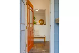 9468 N Mohawk Ave, Portland, OR 97203 - Photo 3