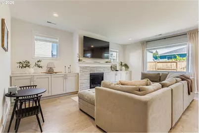 1136 NE 17th St, Battle Ground, WA 98604 - Photo 7