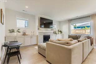 1136 NE 17th St, Battle Ground, WA 98604 - Photo 7