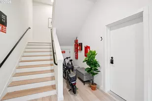 6610 N Greenwich Ave, Portland, OR 97217 - Photo 7