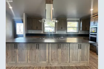 551 SE Holly St, Prineville, OR 97754 - Photo 13