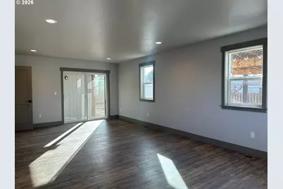 551 SE Holly St, Prineville, OR 97754 - Photo 15