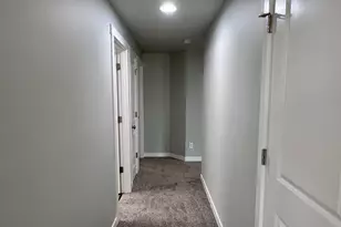 201 La Casa St, Eugene, OR 97402 - Photo 9