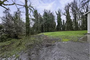 1909 9th St, Oregon City, OR 97045 - Photo 3