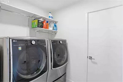 292 W Maple St, Washougal, WA 98671 - Photo 33