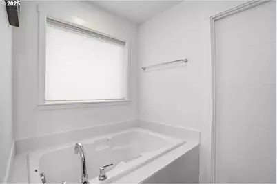 292 W Maple St, Washougal, WA 98671 - Photo 31