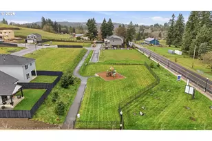 292 W Maple St, Washougal, WA 98671 - Photo 41