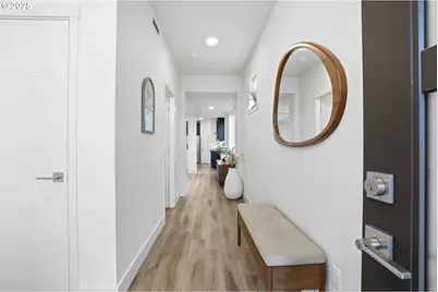 292 W Maple St, Washougal, WA 98671 - Photo 5