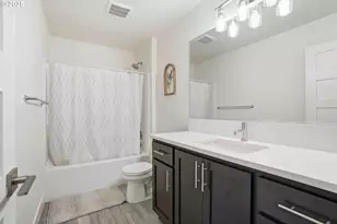 292 W Maple St, Washougal, WA 98671 - Photo 35