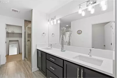 292 W Maple St, Washougal, WA 98671 - Photo 25