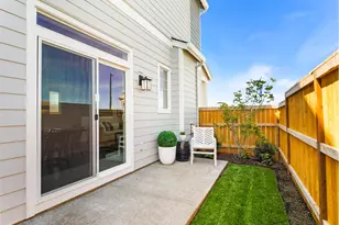 18095 SW Hoover Ln, Beaverton, OR 97003 - Photo 37