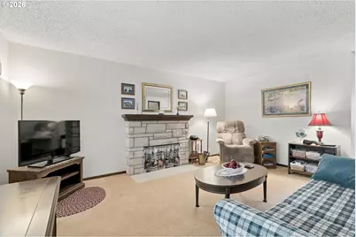 12108 SE Sequoia Ave, Milwaukie, OR 97222 - Photo 3
