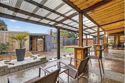 1670 NE Kennedy Ln, Hillsboro, OR 97124 - Photo 27