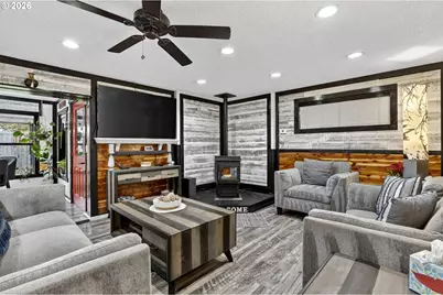 1670 NE Kennedy Ln, Hillsboro, OR 97124 - Photo 15