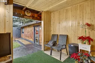 1670 NE Kennedy Ln, Hillsboro, OR 97124 - Photo 31