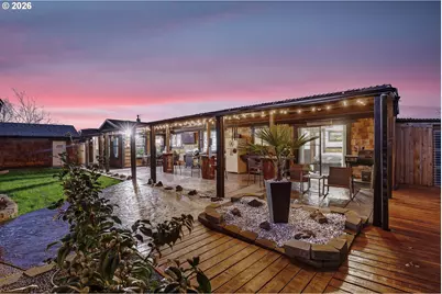 1670 NE Kennedy Ln, Hillsboro, OR 97124 - Photo 3