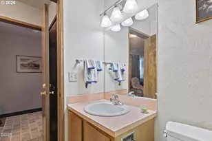 507 NW Alpine St, Newport, OR 97365 - Photo 23