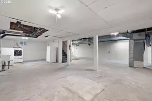 9830 NE Skidmore St, Portland, OR 97220 - Photo 33
