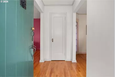 9830 NE Skidmore St, Portland, OR 97220 - Photo 5