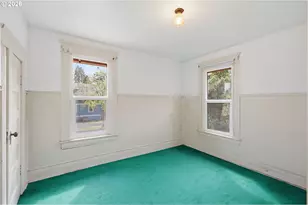 446 E St, Springfield, OR 97477 - Photo 29