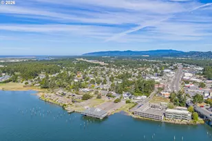 1150 Bay St, Florence, OR 97439 - Photo 23