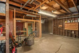 11925 SW 7th, Beaverton, OR 97005 - Photo 21