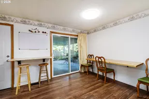 17707 SE Washington St, Portland, OR 97233 - Photo 9