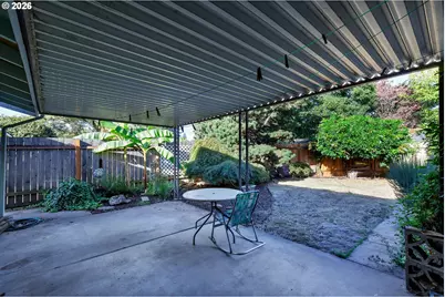 17707 SE Washington St, Portland, OR 97233 - Photo 23