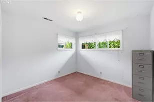 1140 Michigan Ave, Coos Bay, OR 97420 - Photo 17