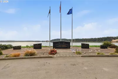 1140 Michigan Ave, Coos Bay, OR 97420 - Photo 35