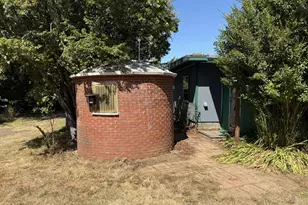 87202 McTimmons Ln, Bandon, OR 97411 - Photo 37