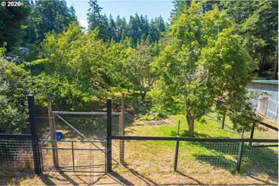 87202 McTimmons Ln, Bandon, OR 97411 - Photo 5