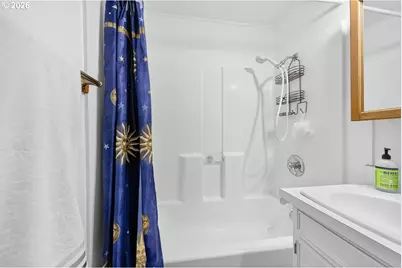87202 McTimmons Ln, Bandon, OR 97411 - Photo 29