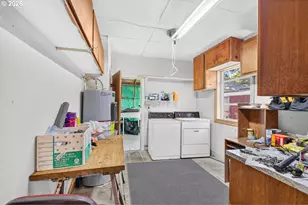 87202 McTimmons Ln, Bandon, OR 97411 - Photo 31