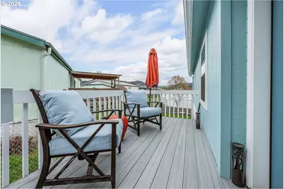 157 NW Bree Dr, Winston, OR 97496 - Photo 5