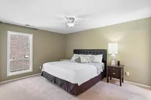 1078 NE Parks Edge Cir, Hillsboro, OR 97124 - Photo 23
