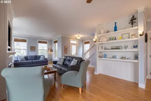 2518 SW Anemone Ave, Lincoln City, OR 97367 - Photo 9