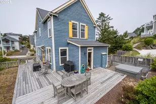 2518 SW Anemone Ave, Lincoln City, OR 97367 - Photo 29