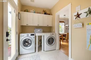 2518 SW Anemone Ave, Lincoln City, OR 97367 - Photo 13