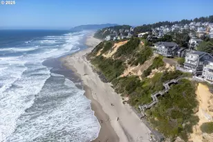 2518 SW Anemone Ave, Lincoln City, OR 97367 - Photo 39