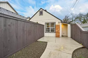 800 E 37th St, Vancouver, WA 98663 - Photo 33