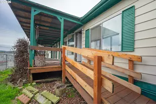 3393 Snow Peak Pl, Lebanon, OR 97355 - Photo 11