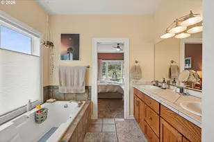 4849 SE Anderegg Loop, Portland, OR 97236 - Photo 25