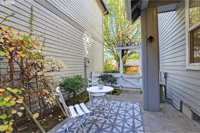 9926 NW Justus Ln, Portland, OR 97229 - Photo 25
