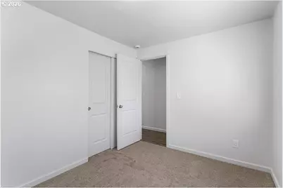 1602 NE Centurion Pl, Gresham, OR 97030 - Photo 23