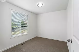 1602 NE Centurion Pl, Gresham, OR 97030 - Photo 21